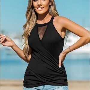 NWT CUPSHE top